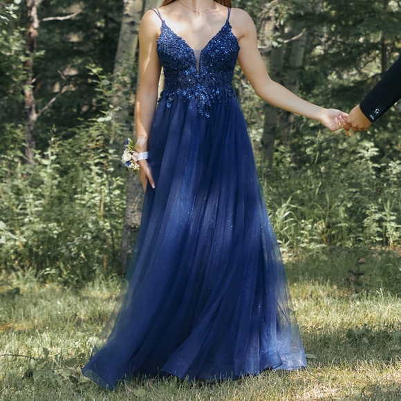 Graduation or Prom Dress - Picture 1 of 3